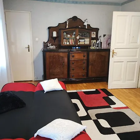 Marytilla Gazde/Camere de închiriat *